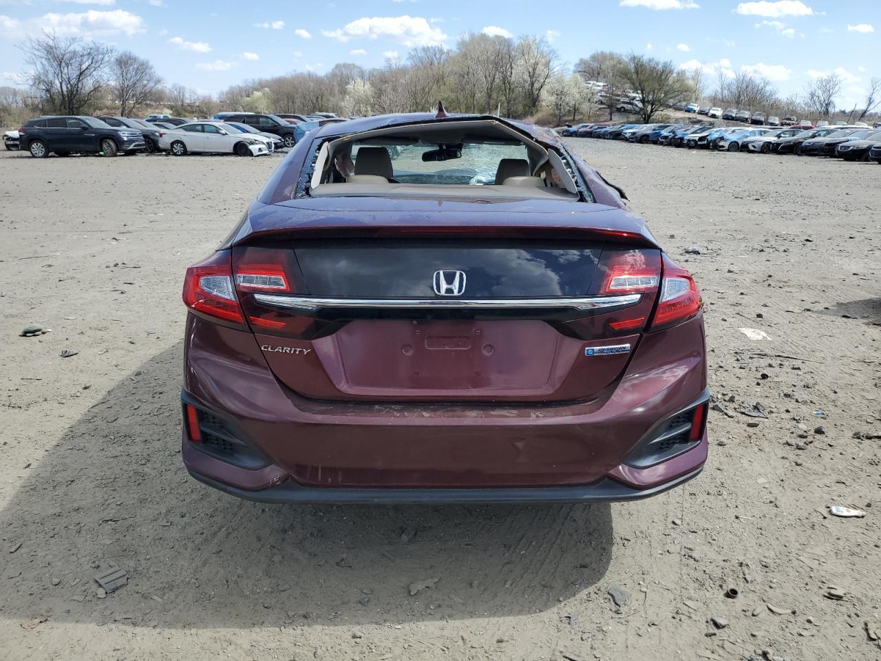 Photo 5 VIN: JHMZC5F19JC023447 - HONDA CLARITY 