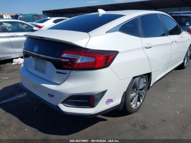 Photo 3 VIN: JHMZC5F1XJC023893 - HONDA CLARITY 