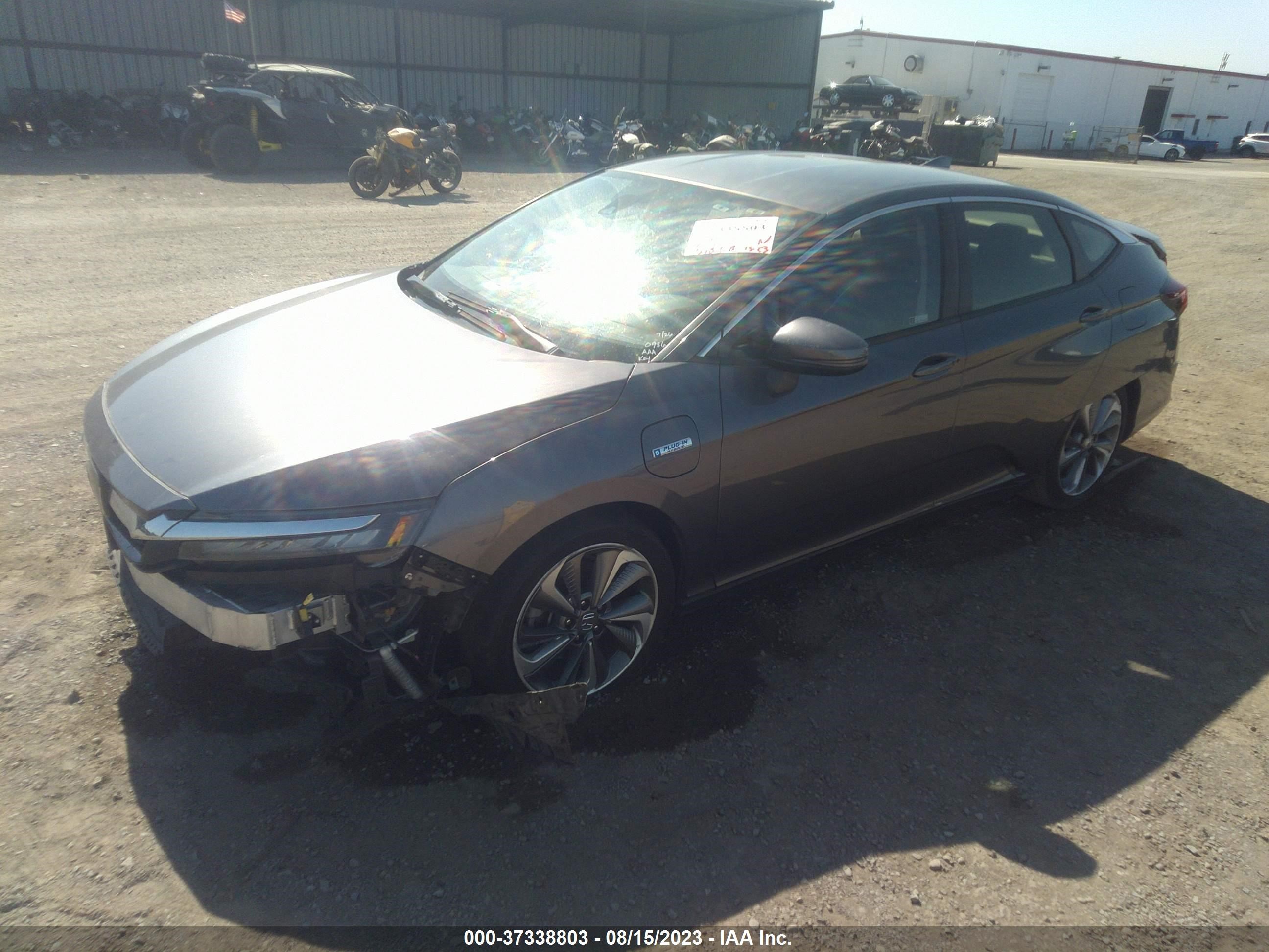 Photo 1 VIN: JHMZC5F1XKC000986 - HONDA CLARITY 