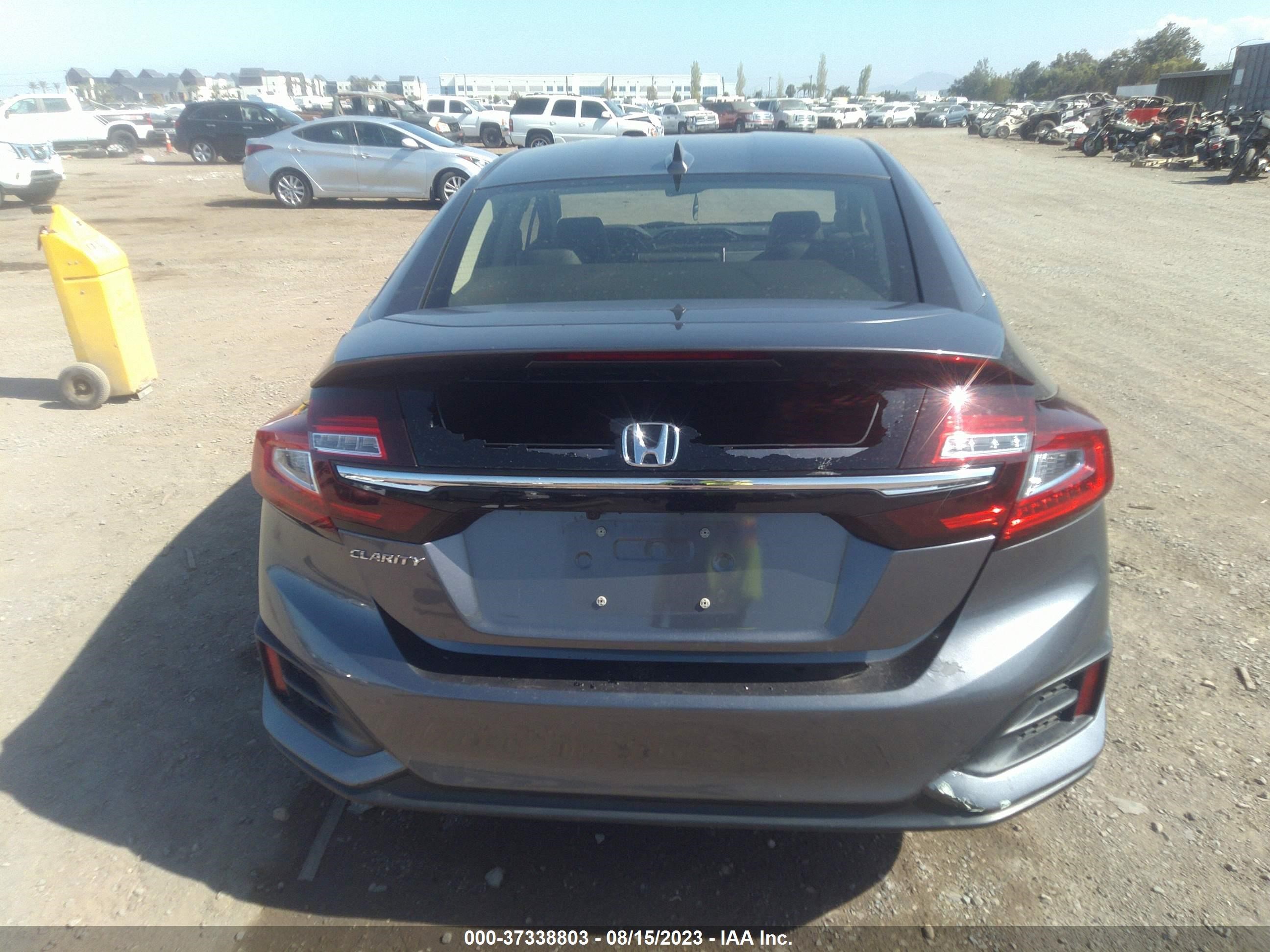 Photo 16 VIN: JHMZC5F1XKC000986 - HONDA CLARITY 