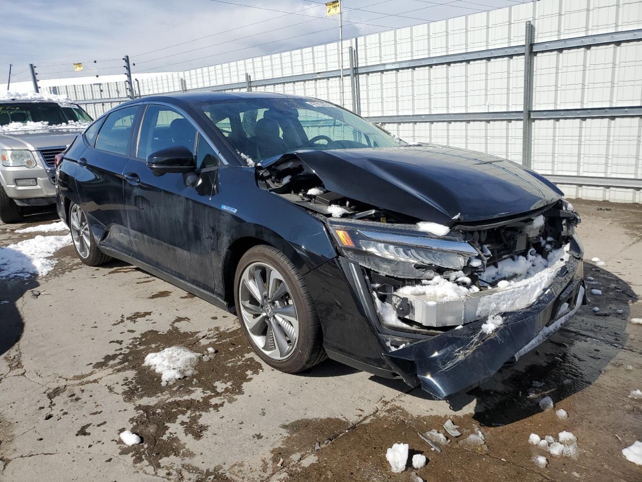 Photo 3 VIN: JHMZC5F31JC022763 - HONDA CLARITY 