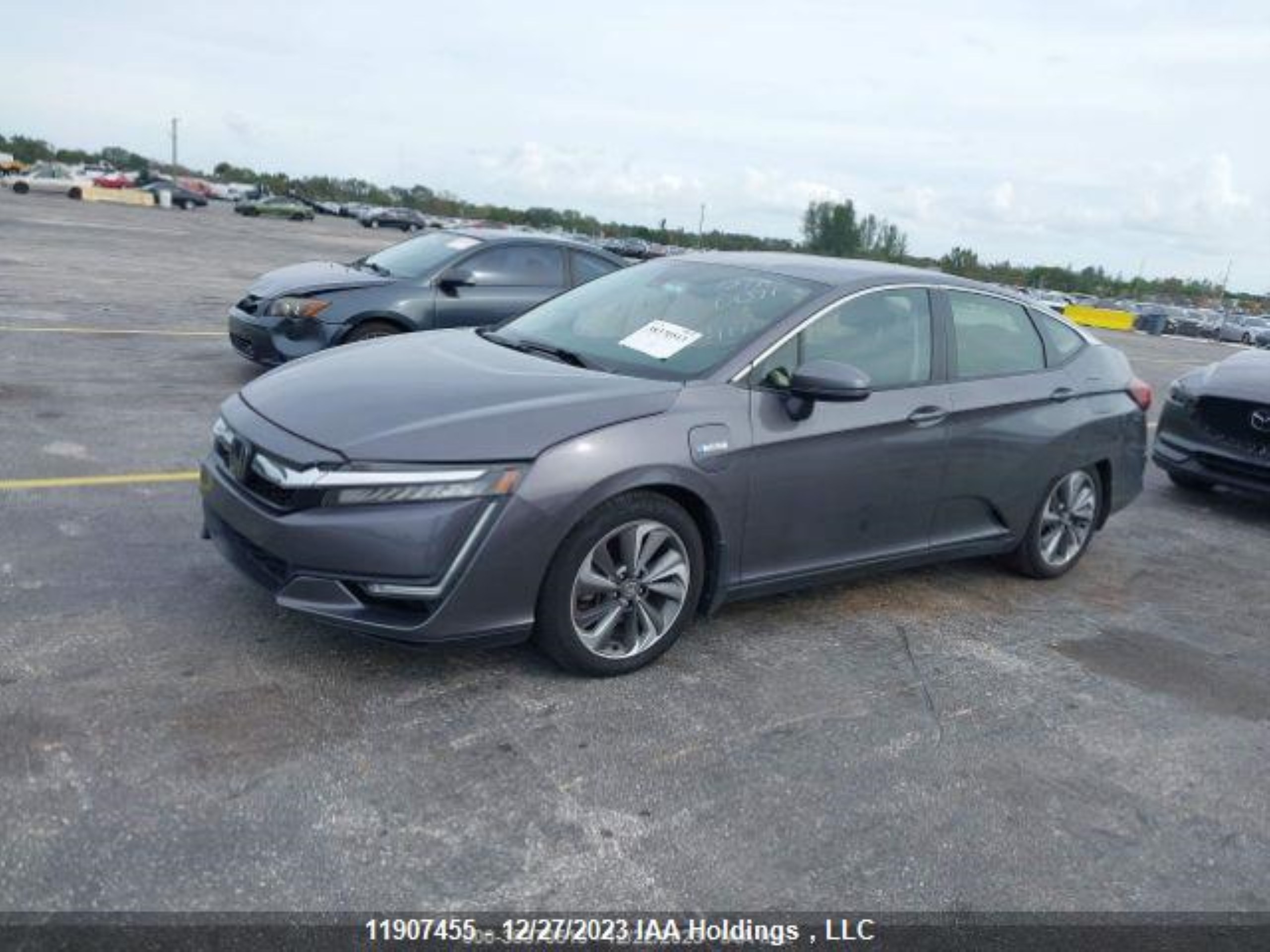 Photo 3 VIN: JHMZC5F31MC800094 - HONDA CLARITY 