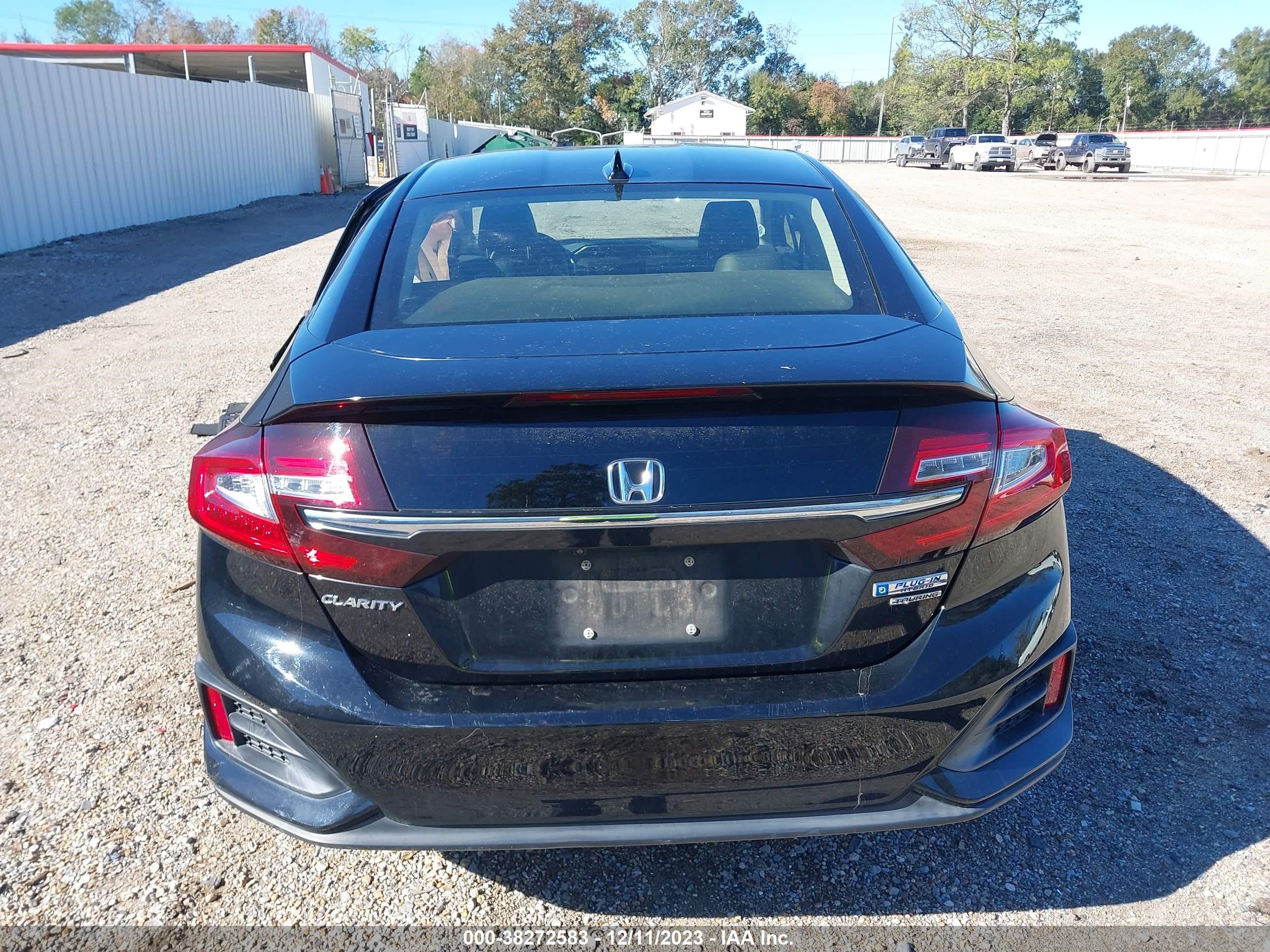 Photo 15 VIN: JHMZC5F32JC015854 - HONDA CLARITY 