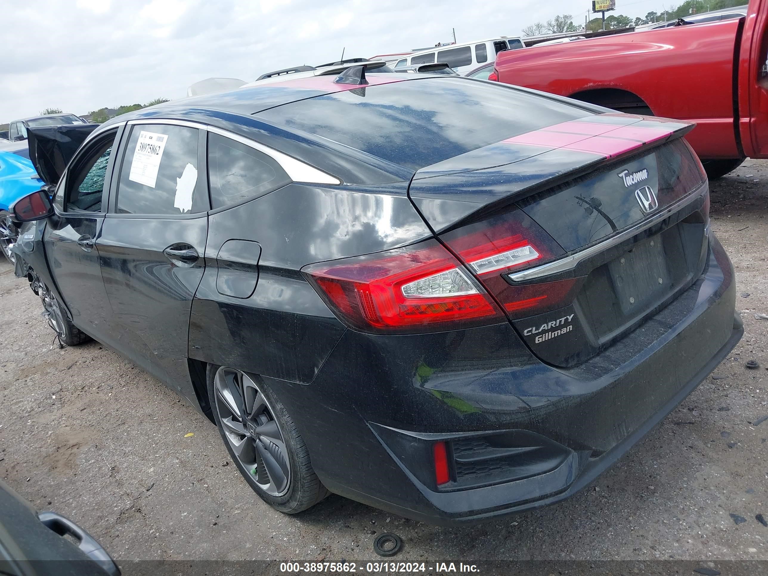 Photo 2 VIN: JHMZC5F34LC000260 - HONDA CLARITY 