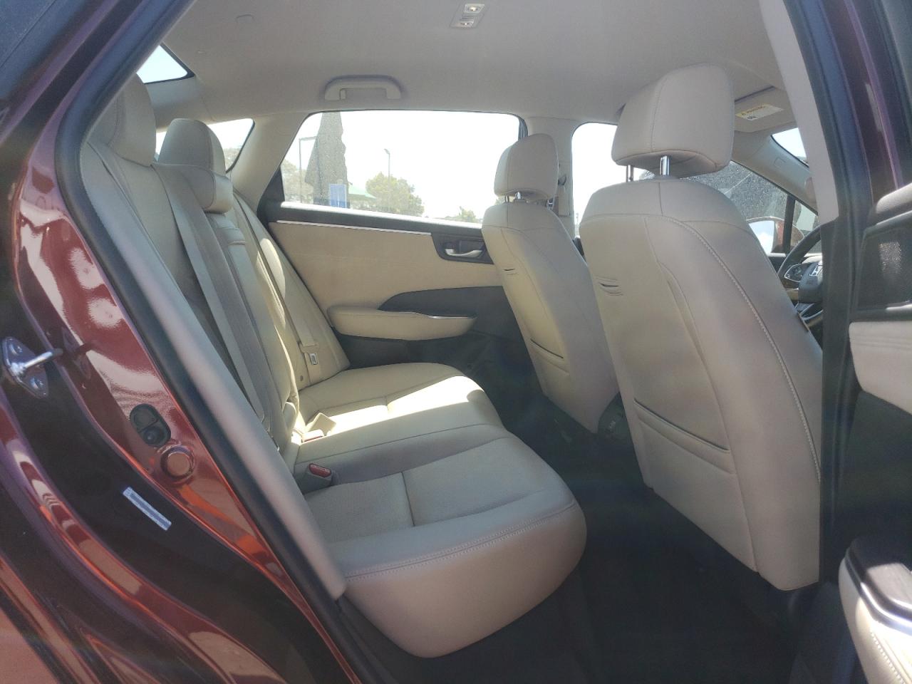 Photo 9 VIN: JHMZC5F35JC002676 - HONDA CLARITY 