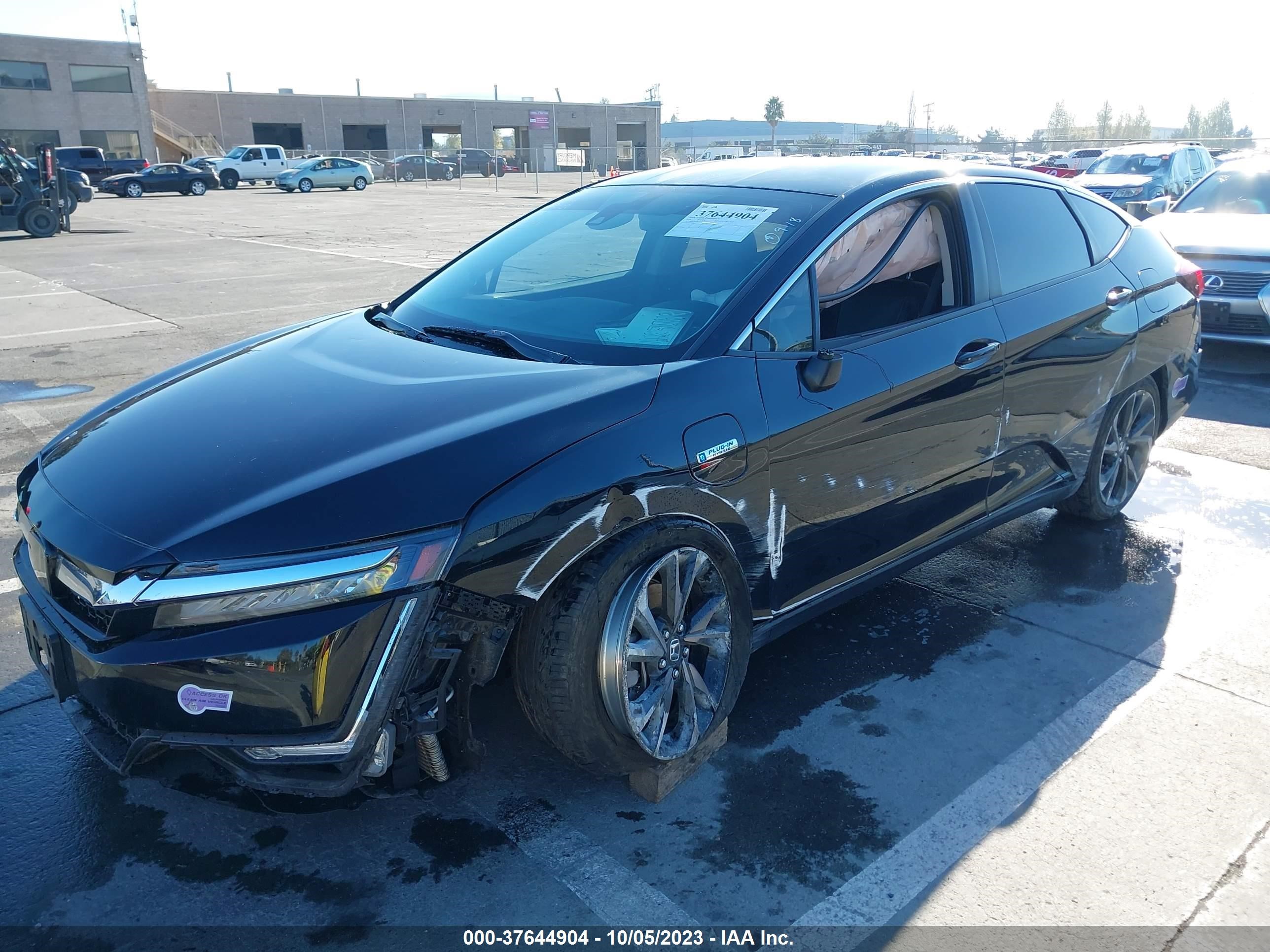 Photo 1 VIN: JHMZC5F35JC015265 - HONDA CLARITY 