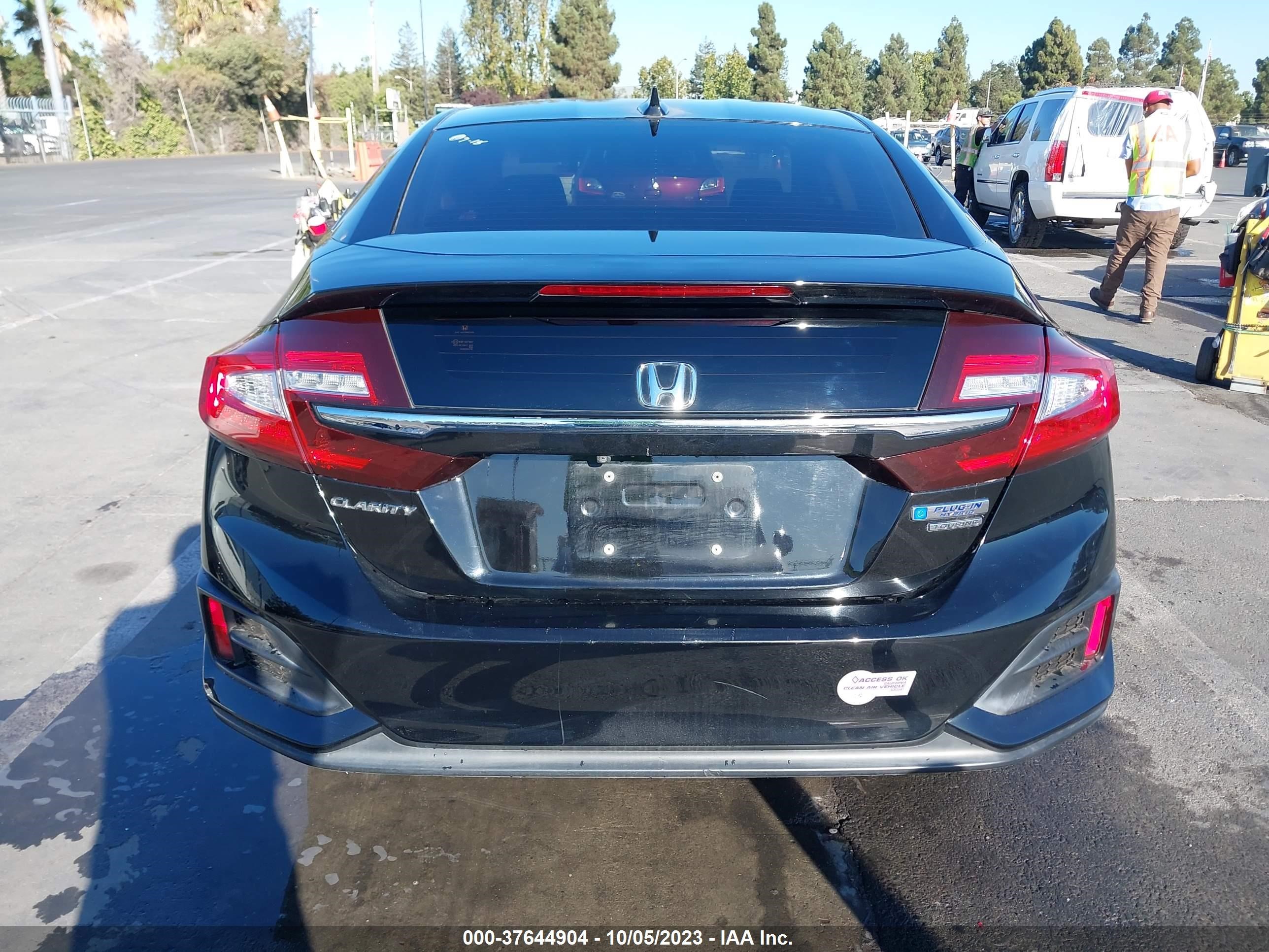 Photo 15 VIN: JHMZC5F35JC015265 - HONDA CLARITY 