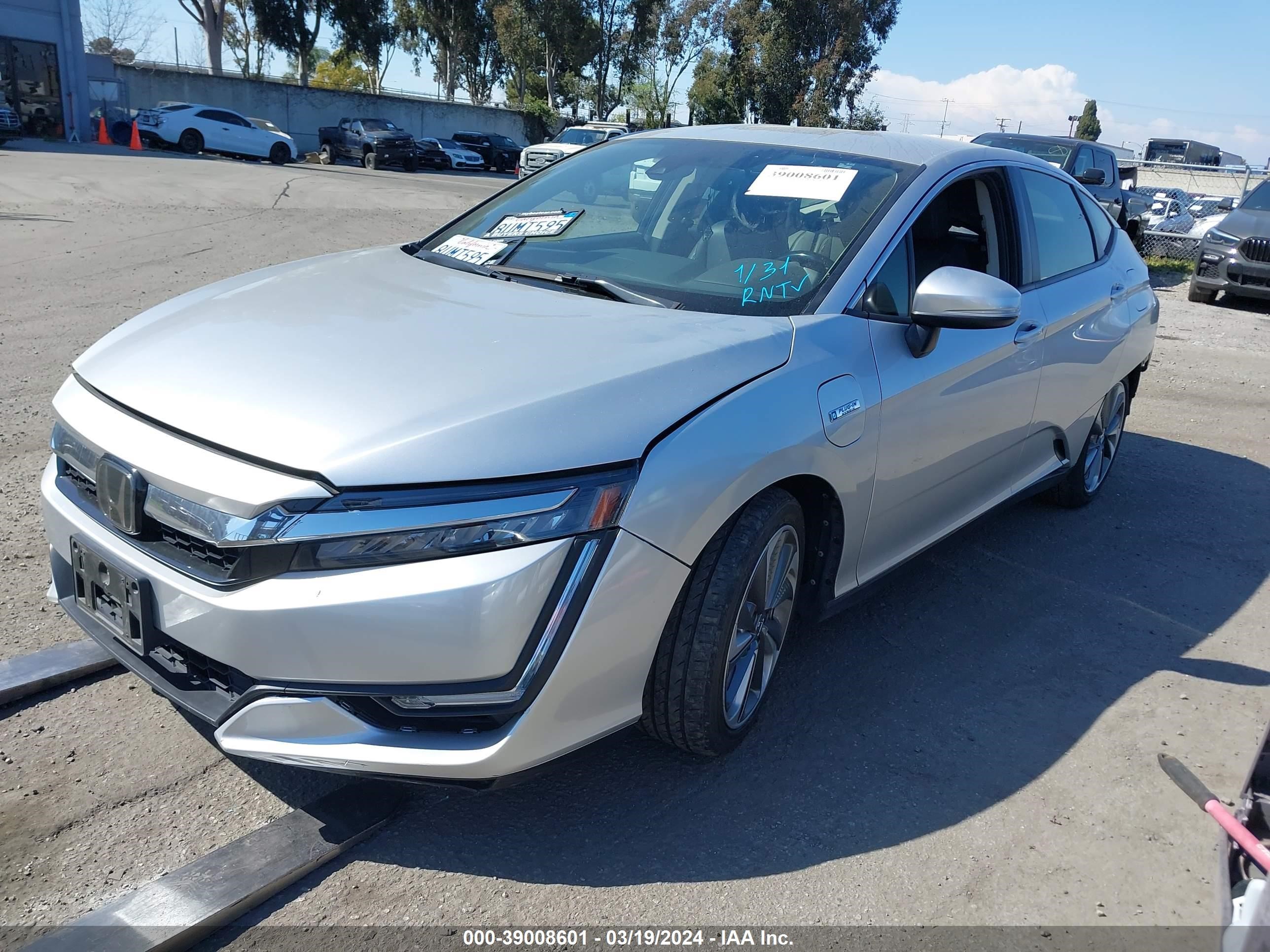 Photo 1 VIN: JHMZC5F36JC012973 - HONDA CLARITY 