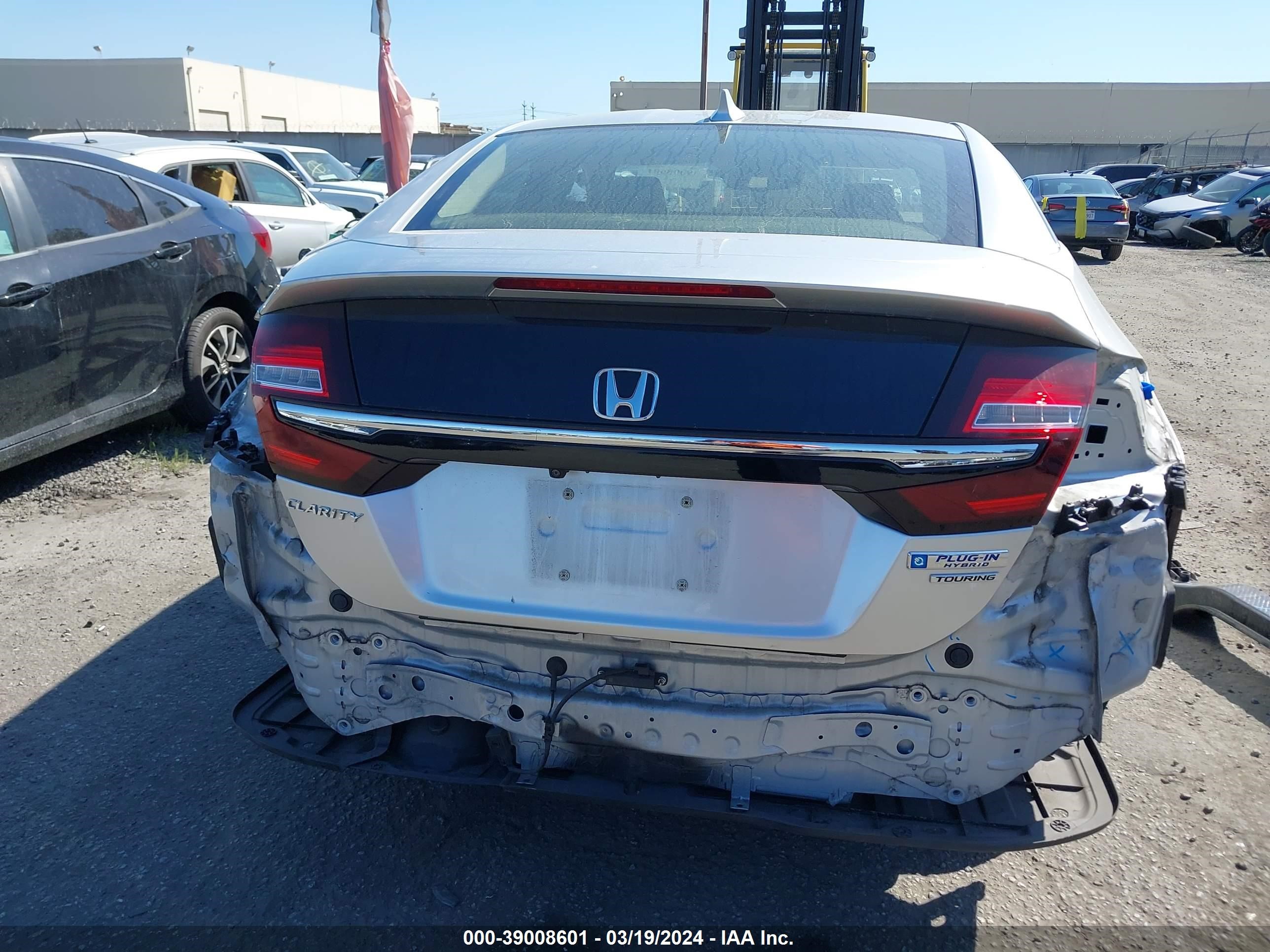 Photo 16 VIN: JHMZC5F36JC012973 - HONDA CLARITY 