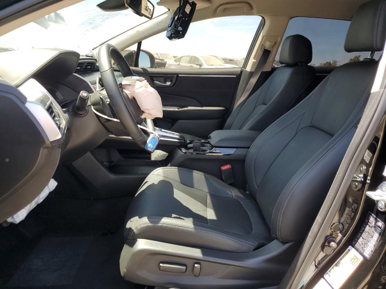 Photo 6 VIN: JHMZC5F36MC001895 - HONDA CLARITY 