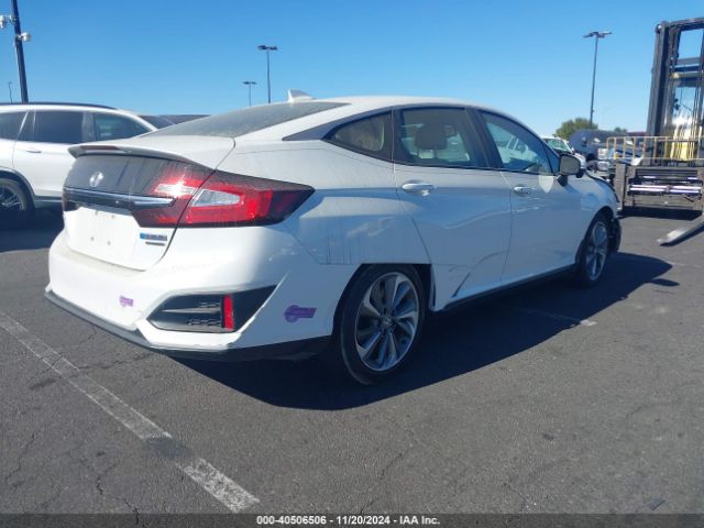 Photo 3 VIN: JHMZC5F37JC000220 - HONDA CLARITY 