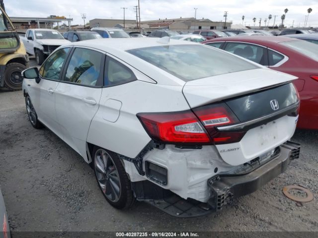 Photo 2 VIN: JHMZC5F38JC001635 - HONDA CLARITY 