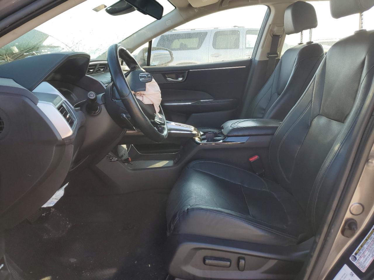 Photo 6 VIN: JHMZC5F38JC004504 - HONDA CLARITY 