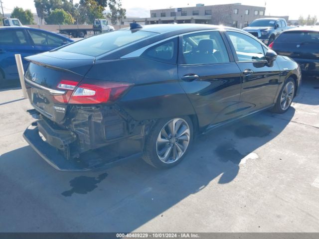 Photo 3 VIN: JHMZC5F38JC004843 - HONDA CLARITY 