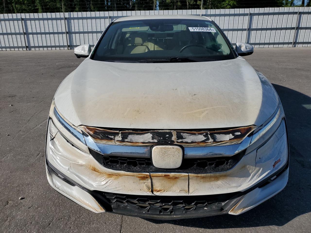 Photo 4 VIN: JHMZC5F38JC008228 - HONDA CLARITY 