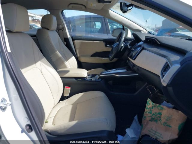 Photo 4 VIN: JHMZC5F38JC011453 - HONDA CLARITY 