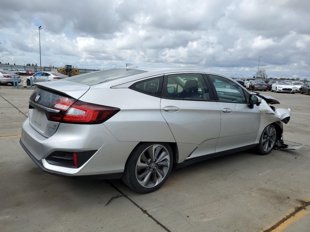 Photo 2 VIN: JHMZC5F38KC001507 - HONDA CLARITY 