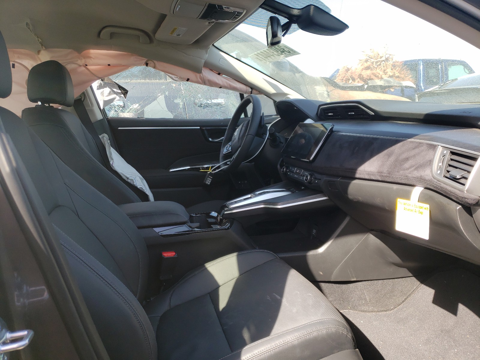 Photo 4 VIN: JHMZC5F38LC002500 - HONDA CLARITY TO 