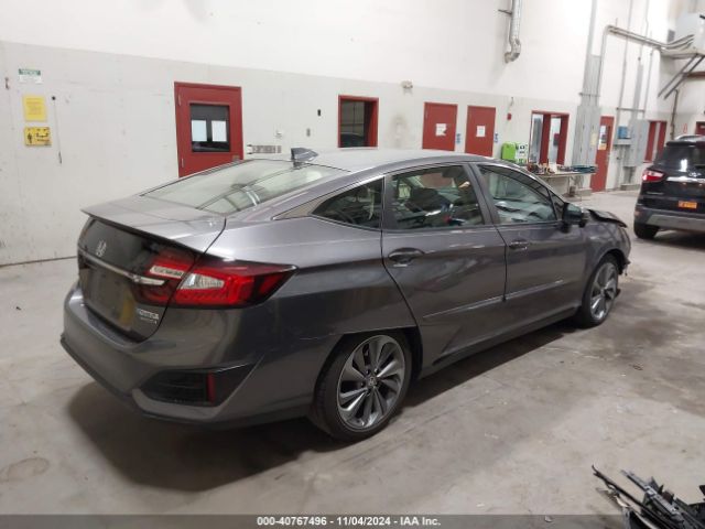 Photo 3 VIN: JHMZC5F39JC000462 - HONDA CLARITY 