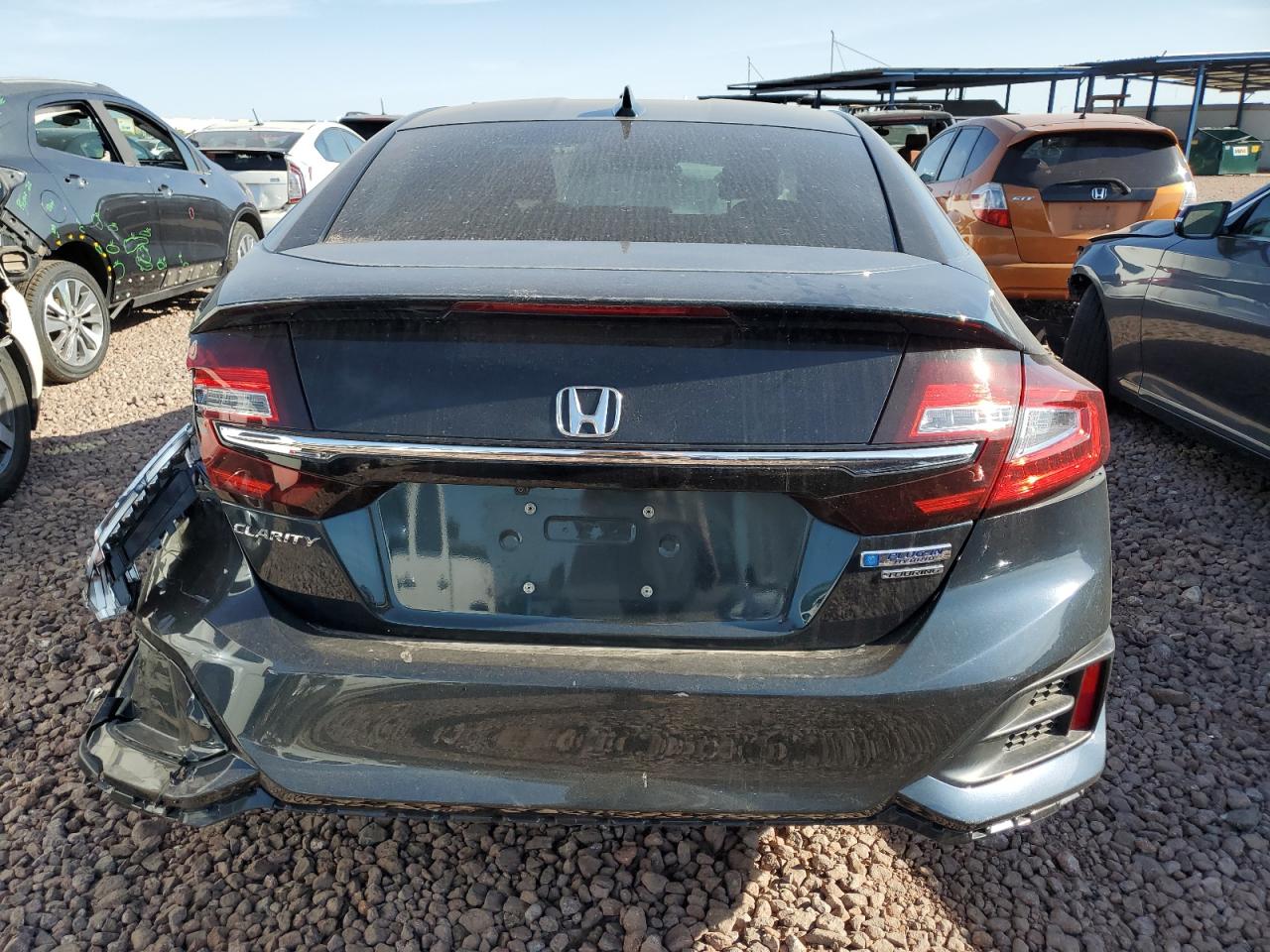 Photo 5 VIN: JHMZC5F39JC012661 - HONDA CLARITY 