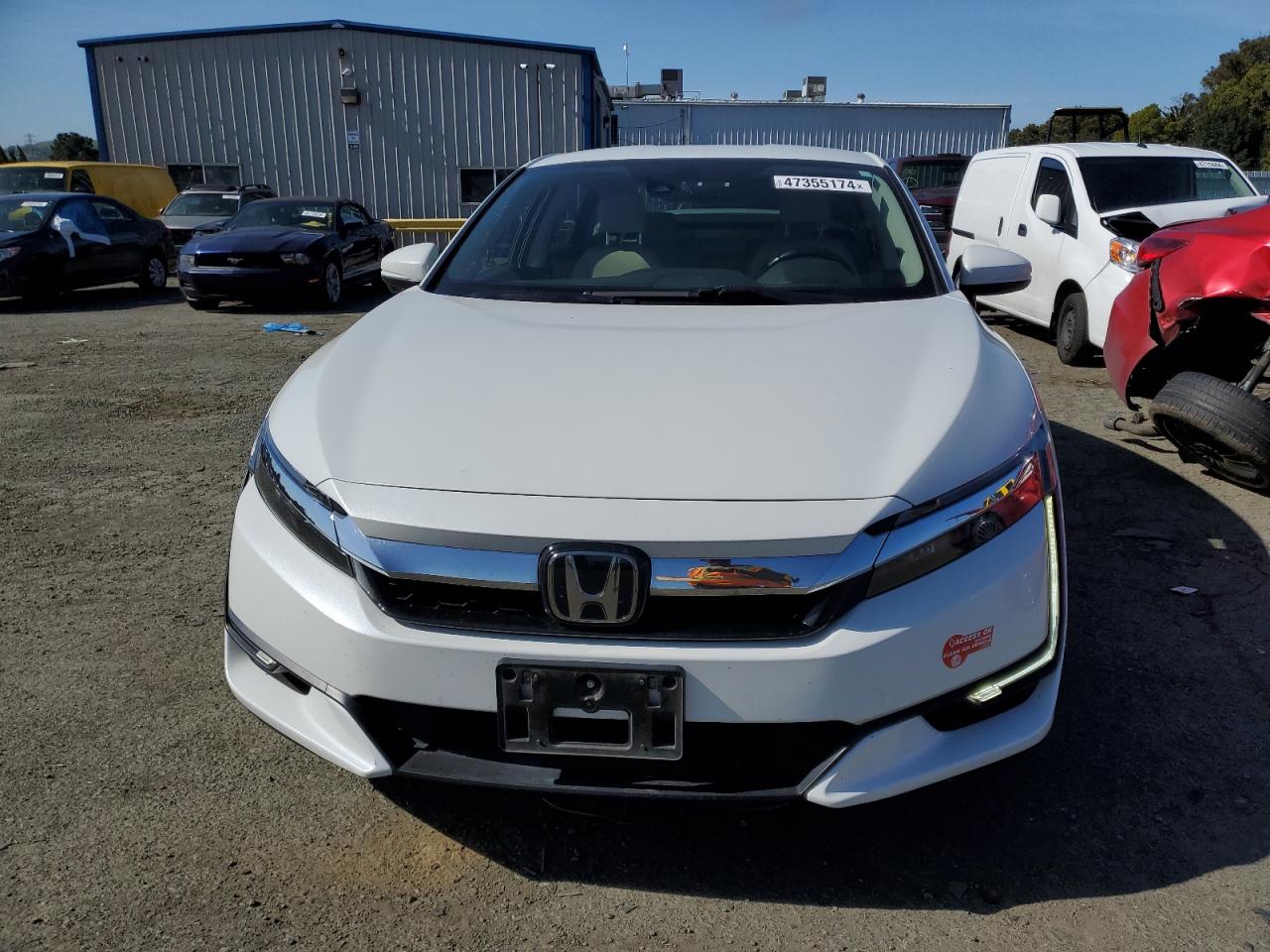 Photo 4 VIN: JHMZC5F39JC014264 - HONDA CLARITY 