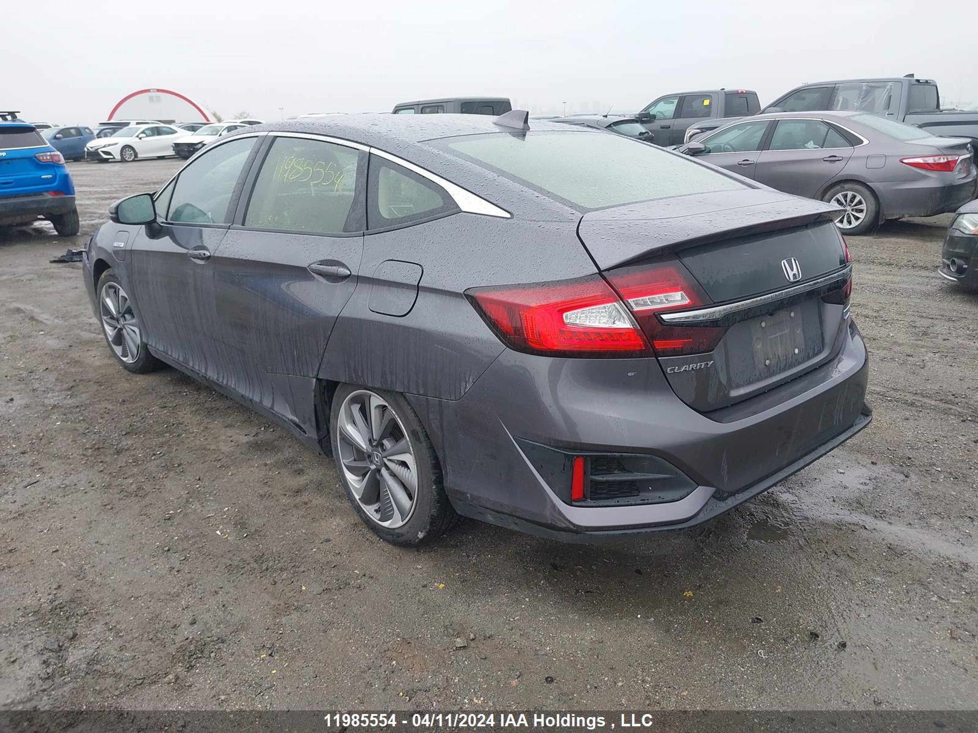 Photo 2 VIN: JHMZC5F3XLC800660 - HONDA CLARITY 