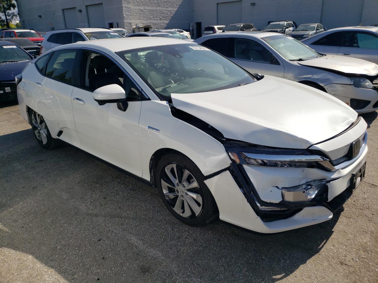 Photo 3 VIN: JHMZC6F33JC000267 - HONDA CLARITY 