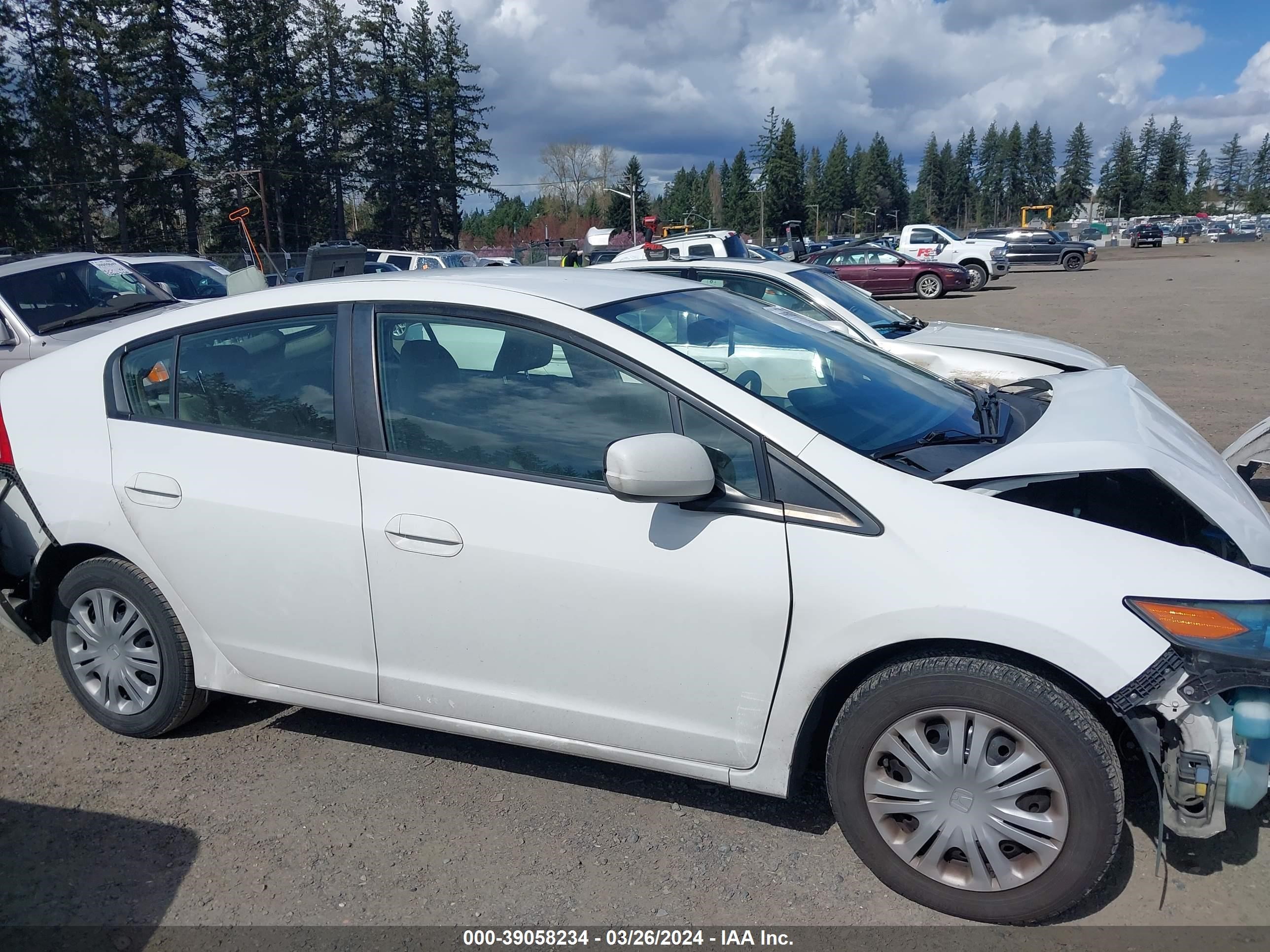 Photo 13 VIN: JHMZE2H30BS011685 - HONDA INSIGHT 