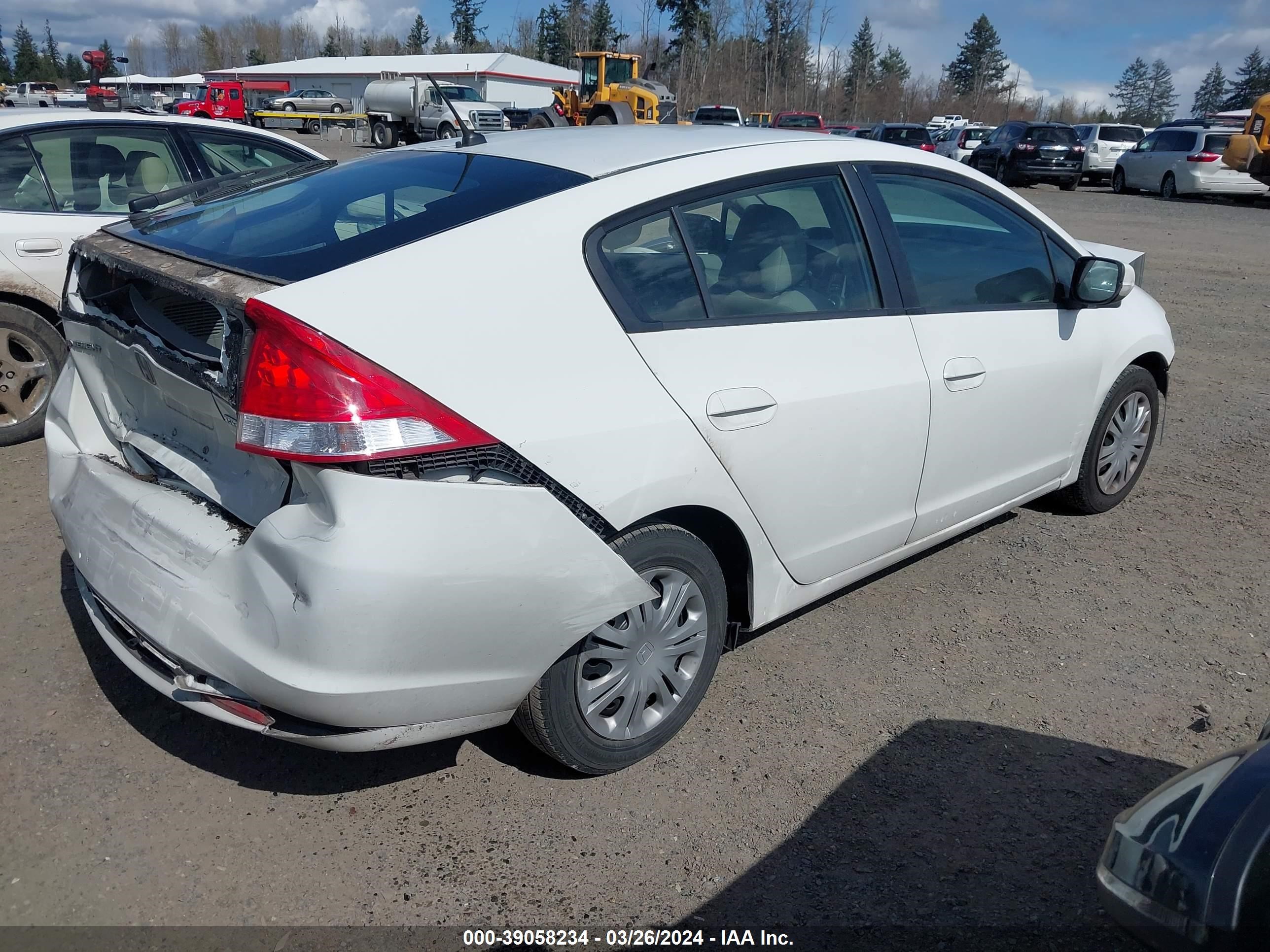 Photo 3 VIN: JHMZE2H30BS011685 - HONDA INSIGHT 