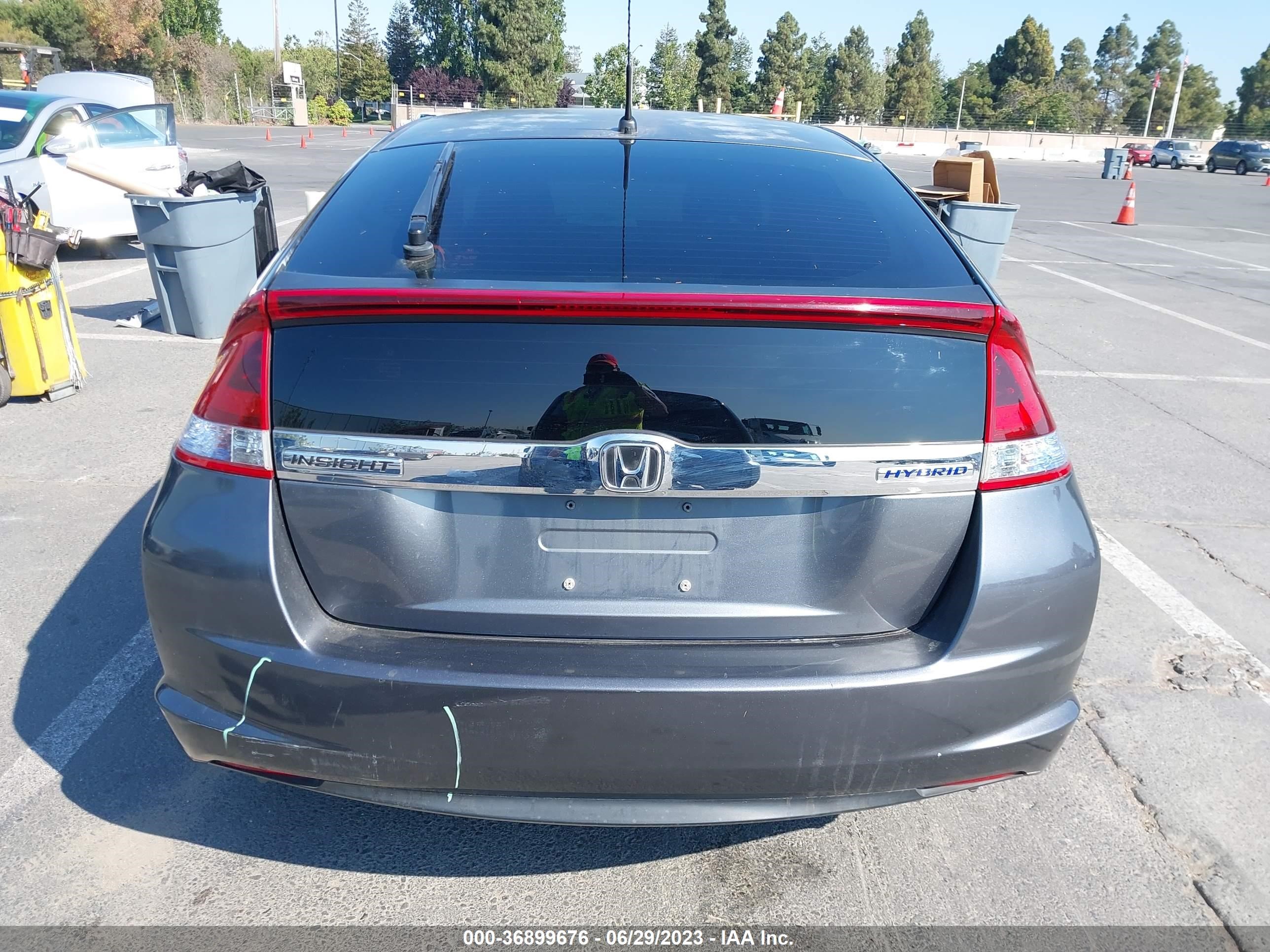 Photo 15 VIN: JHMZE2H32CS000334 - HONDA INSIGHT 