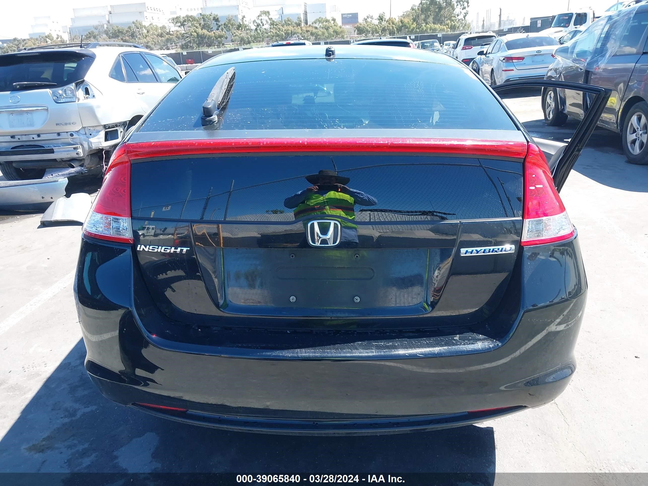 Photo 14 VIN: JHMZE2H34BS010958 - HONDA INSIGHT 