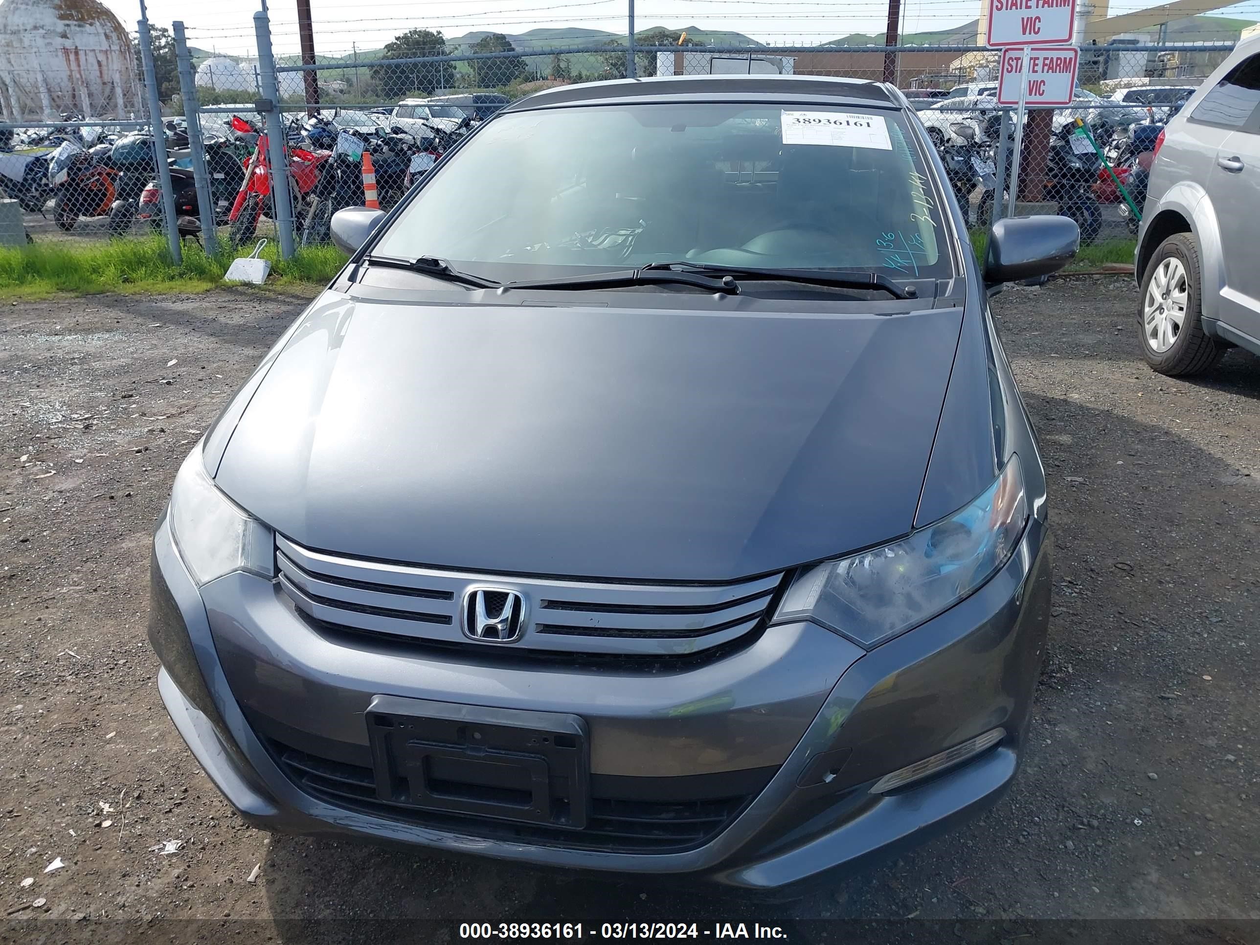 Photo 11 VIN: JHMZE2H51AS029239 - HONDA INSIGHT 