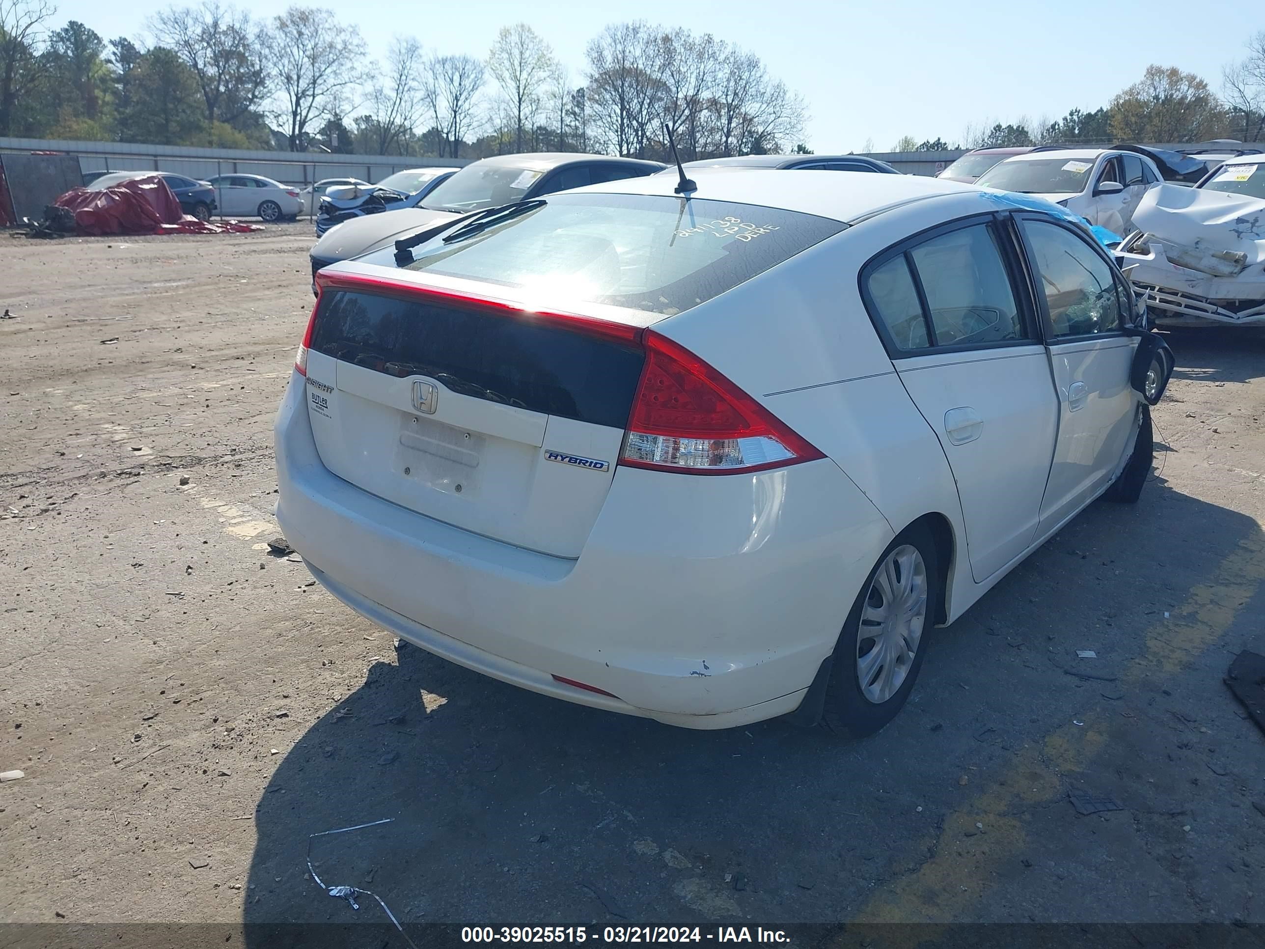 Photo 3 VIN: JHMZE2H55BS001283 - HONDA INSIGHT 