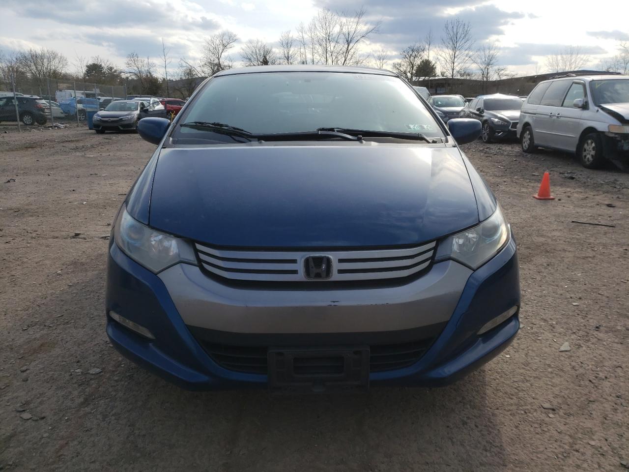 Photo 4 VIN: JHMZE2H55BS008346 - HONDA INSIGHT 