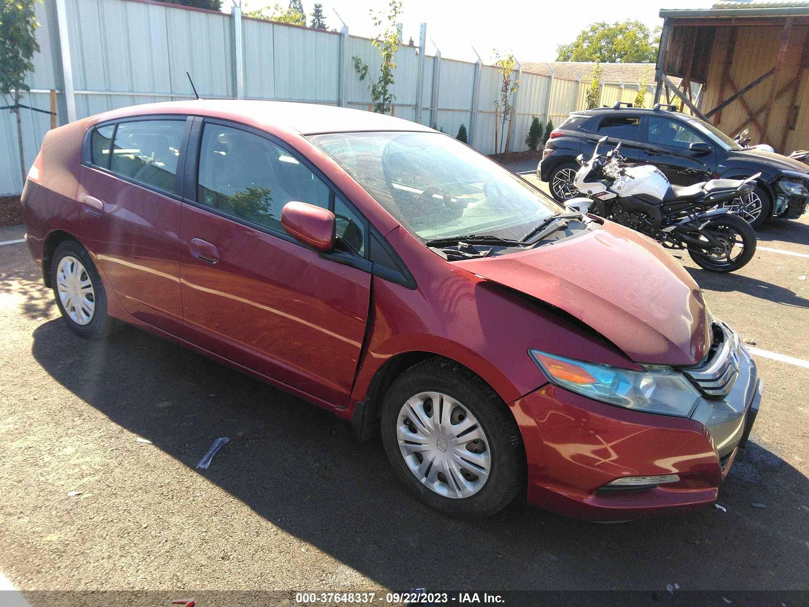 Photo 0 VIN: JHMZE2H5XAS032866 - HONDA INSIGHT 