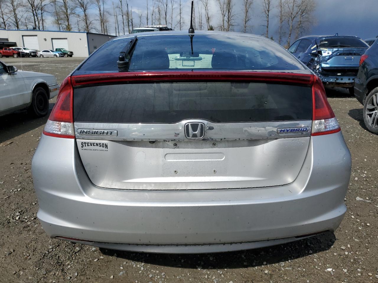 Photo 5 VIN: JHMZE2H70CS004773 - HONDA INSIGHT 