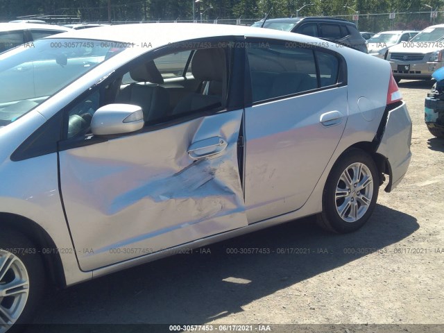 Photo 5 VIN: JHMZE2H71BS011939 - HONDA INSIGHT 