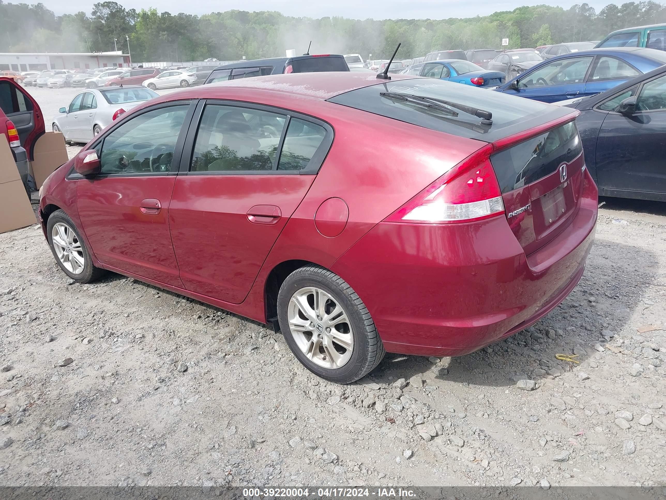 Photo 2 VIN: JHMZE2H72AS029820 - HONDA INSIGHT 