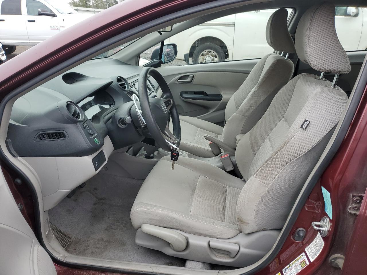 Photo 6 VIN: JHMZE2H72BS004000 - HONDA INSIGHT 