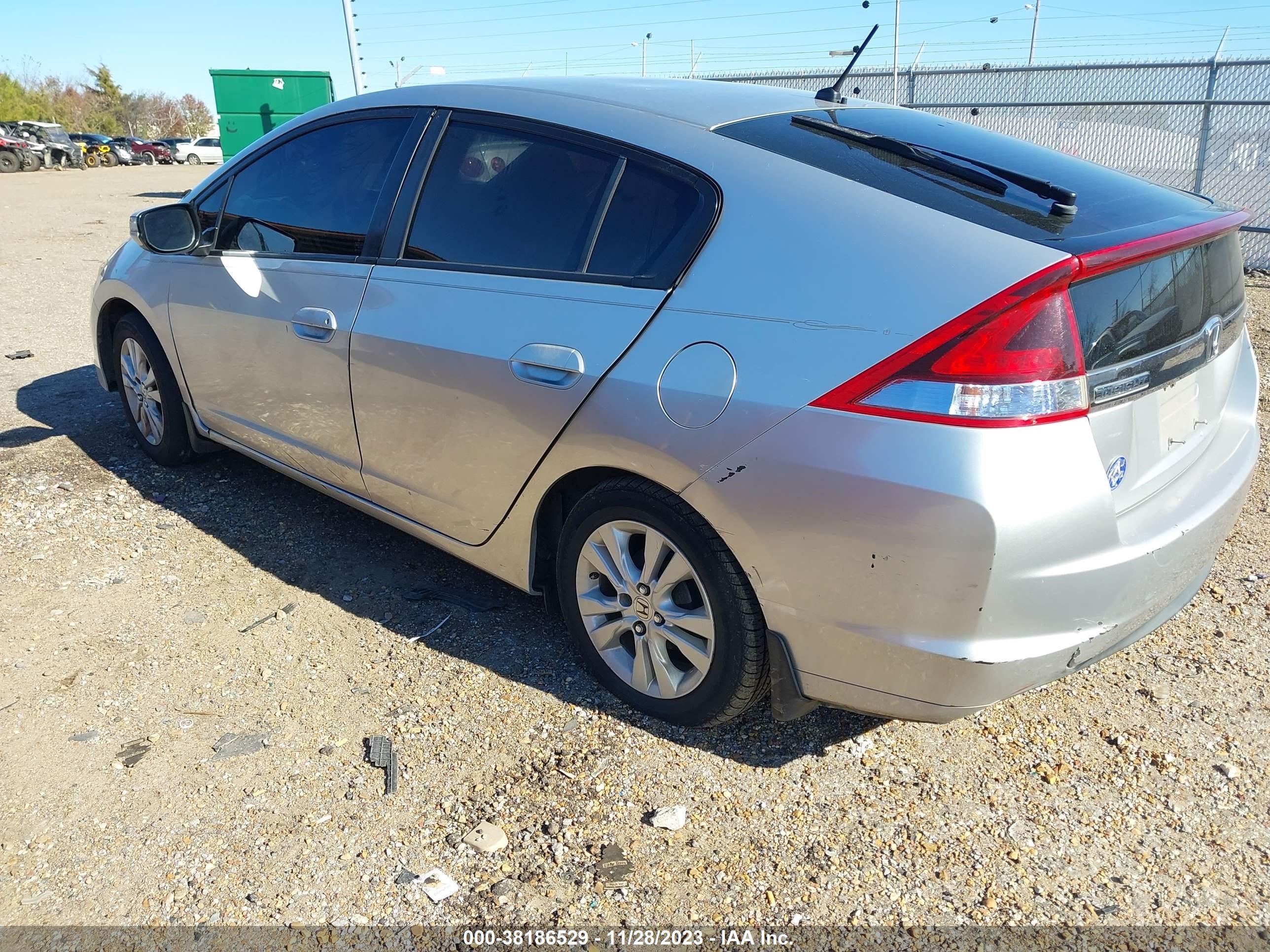 Photo 2 VIN: JHMZE2H72CS001552 - HONDA INSIGHT 