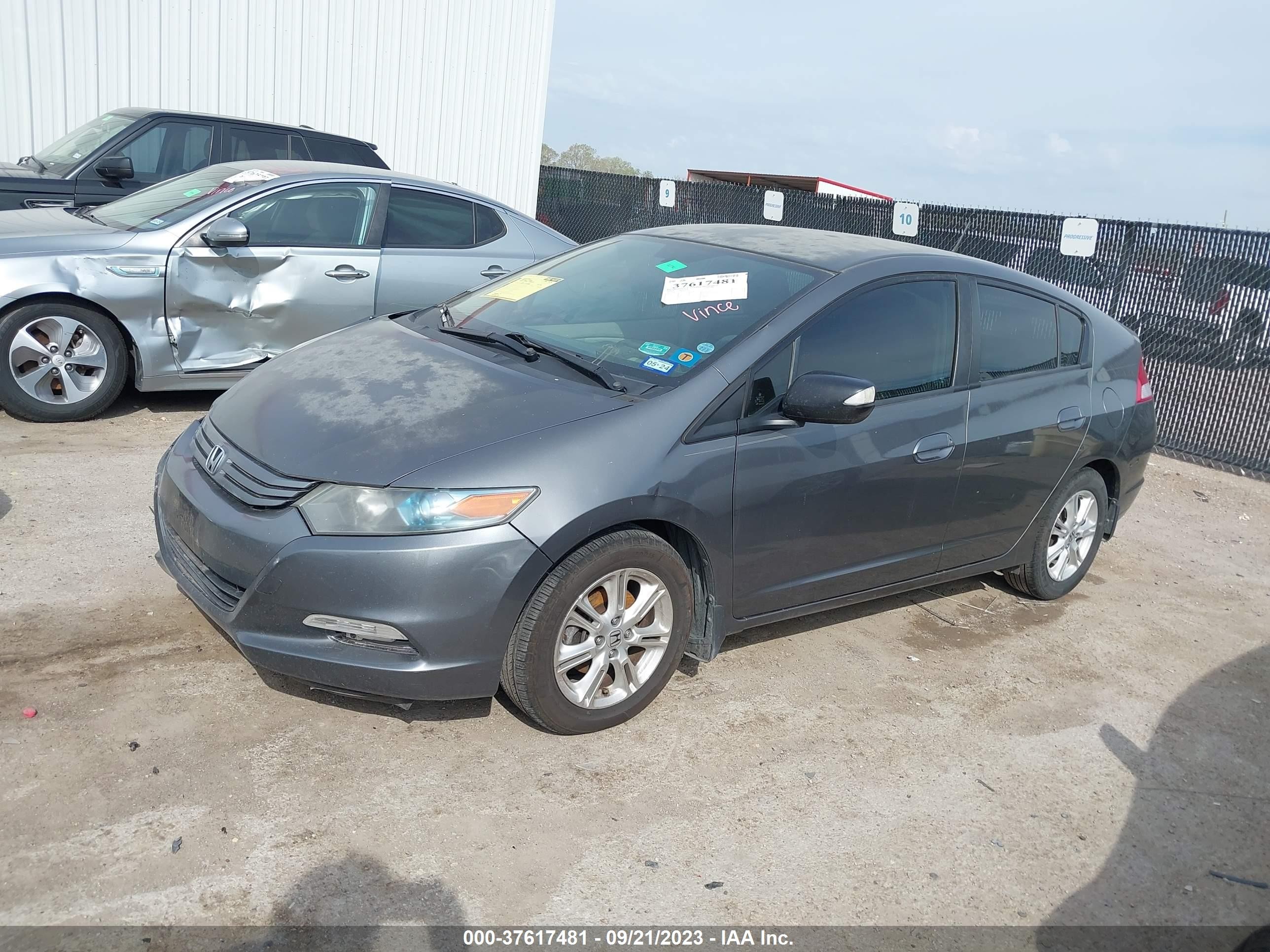 Photo 1 VIN: JHMZE2H74AS037708 - HONDA INSIGHT 