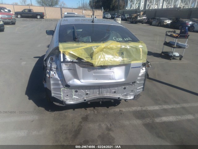 Photo 5 VIN: JHMZE2H75AS006726 - HONDA INSIGHT 