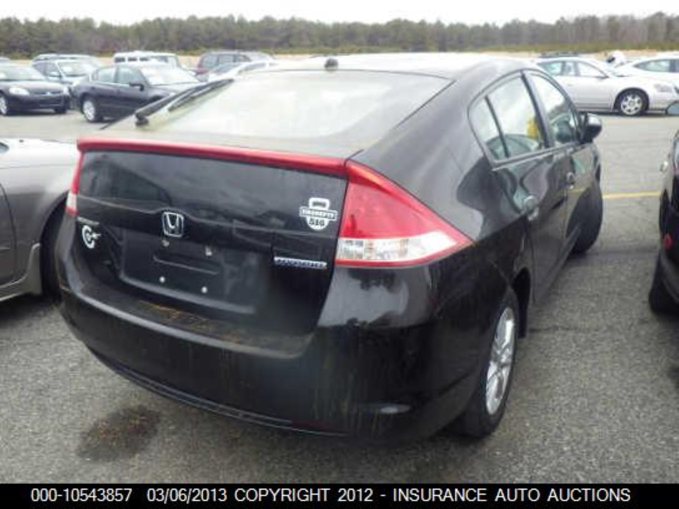 Photo 3 VIN: JHMZE2H76BS004940 - HONDA INSIGHT 