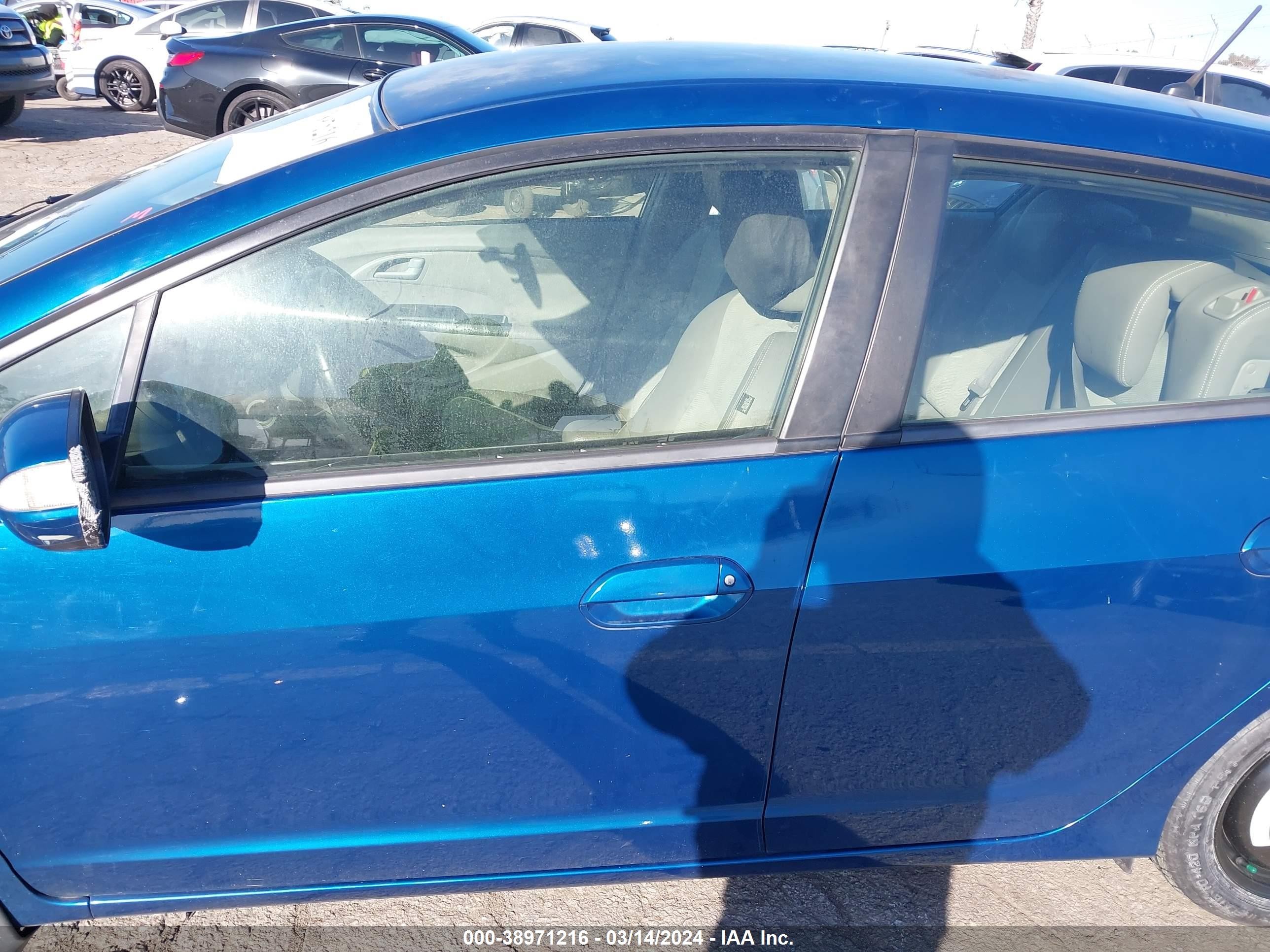 Photo 14 VIN: JHMZE2H76ES000486 - HONDA INSIGHT 