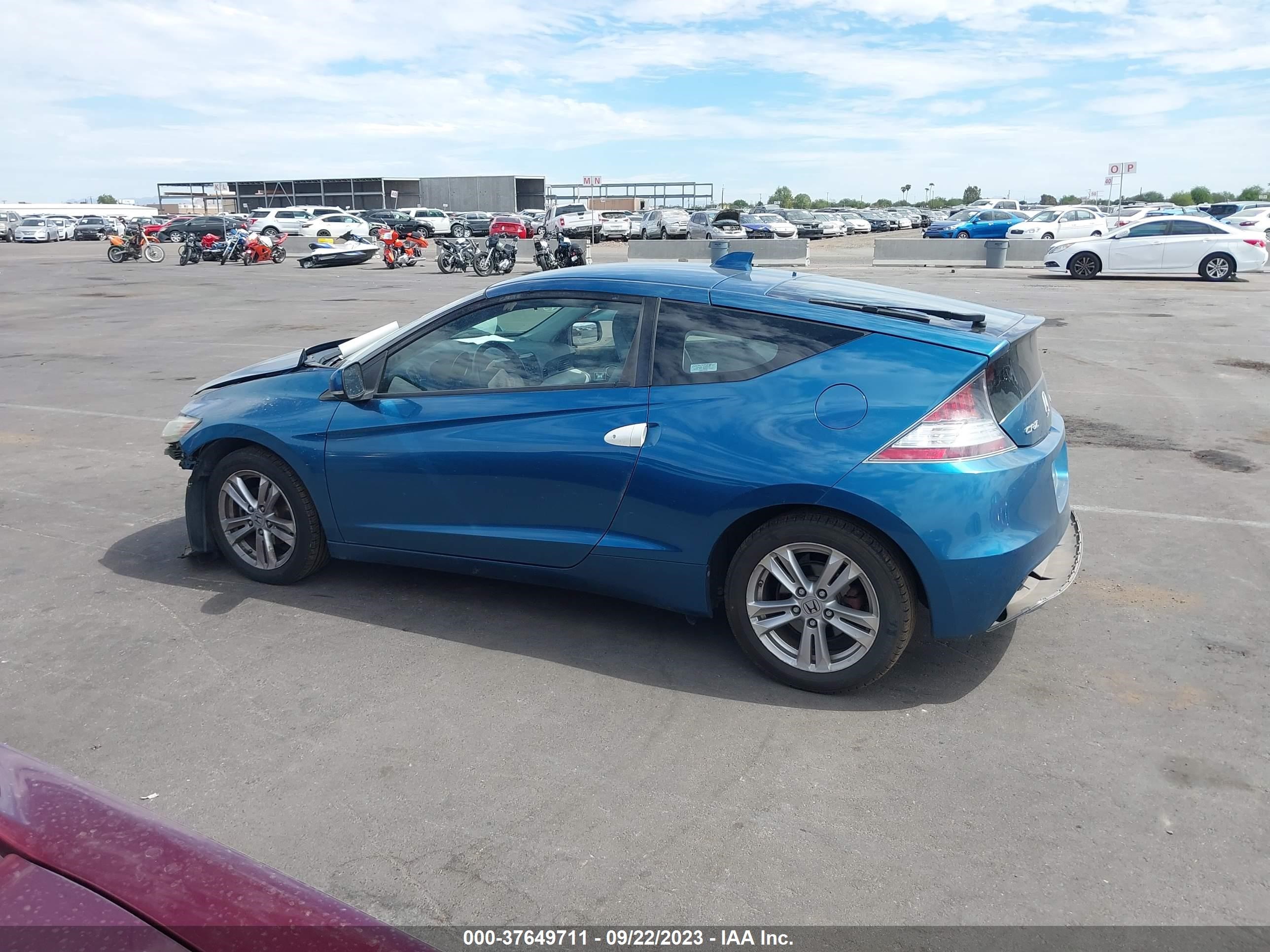 Photo 13 VIN: JHMZF1C64BS006501 - HONDA CR-Z 