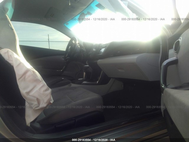 Photo 4 VIN: JHMZF1D65BS001810 - HONDA CR-Z 