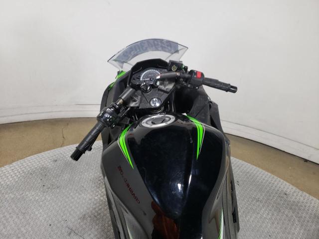 Photo 6 VIN: JKAEX8B10HDA35208 - KAWASAKI EX300 B 