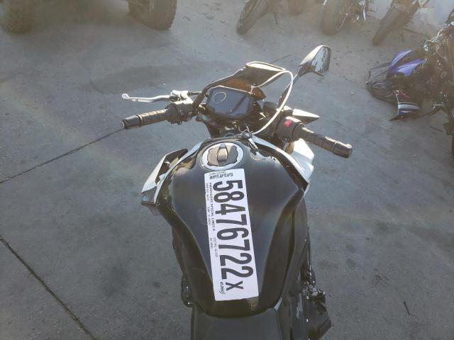 Photo 4 VIN: JKAZR2F10NA041023 - KAWASAKI ZR900 