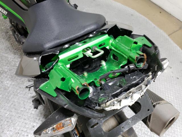 Photo 8 VIN: JKAZRCK16LA002610 - KAWASAKI ZR1000 K 