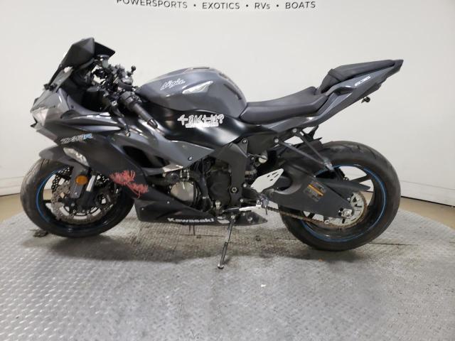 Photo 2 VIN: JKBZXJH13KA000843 - KAWASAKI ZX636 K 